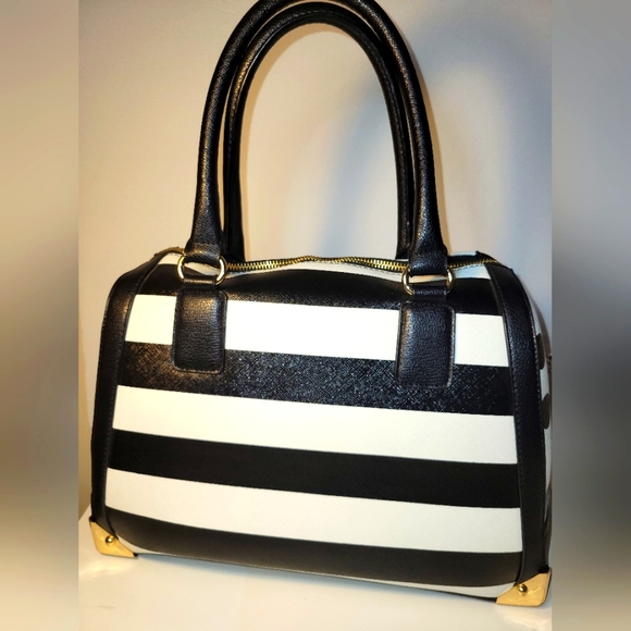 Aldo Black and White Handbag - Picture 6 of 9